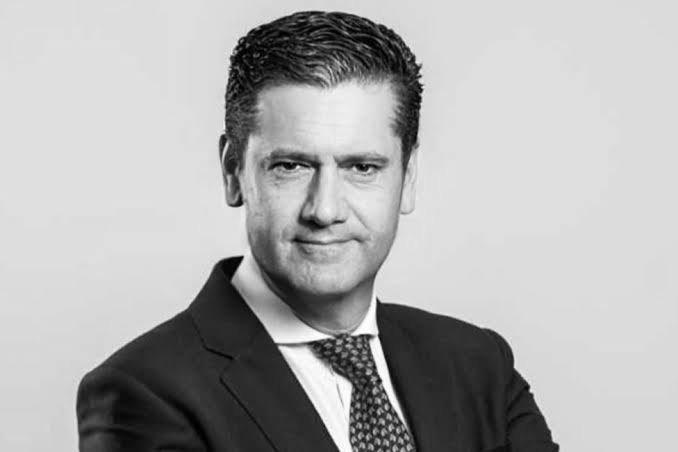 Portrait of Santiago Minguez, Finance Professor at ESADE Business School